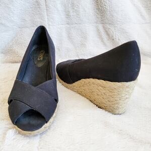 Chaps Open Toe Wedge Sandal